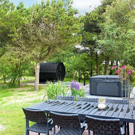 Prázdninový dům 10 Person Holiday In Bl Vand Blåvand