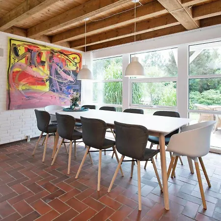 10 Person Holiday In Bl Vand Hébergement de vacances Blåvand